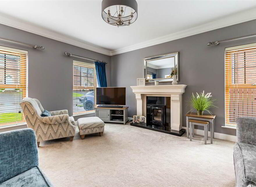 37 Governors Bridge Road, Royal Hillsborough, BT26 6FH