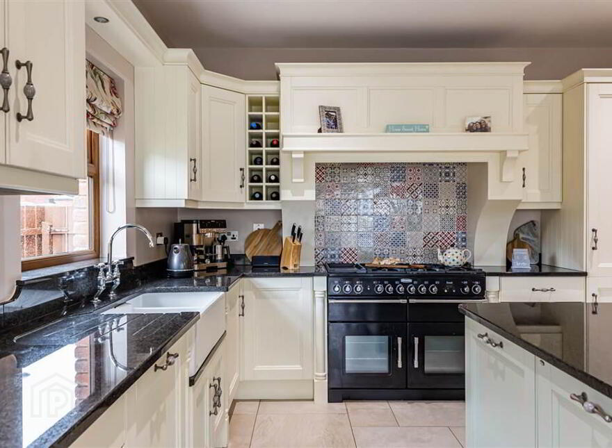 37 Governors Bridge Road, Royal Hillsborough, BT26 6FH