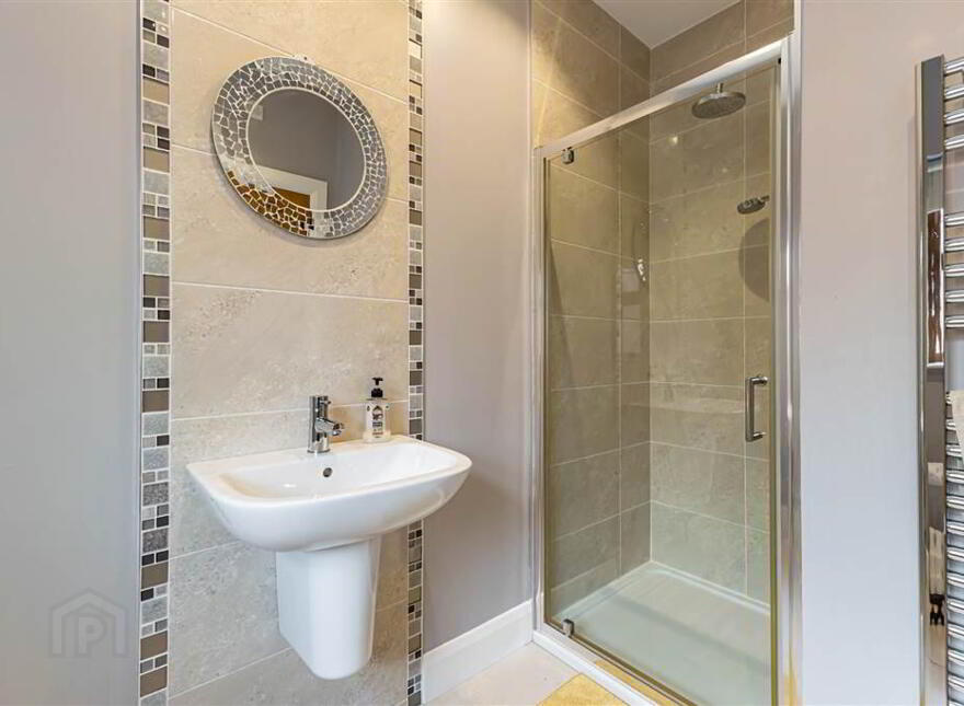 37 Governors Bridge Road, Royal Hillsborough, BT26 6FH