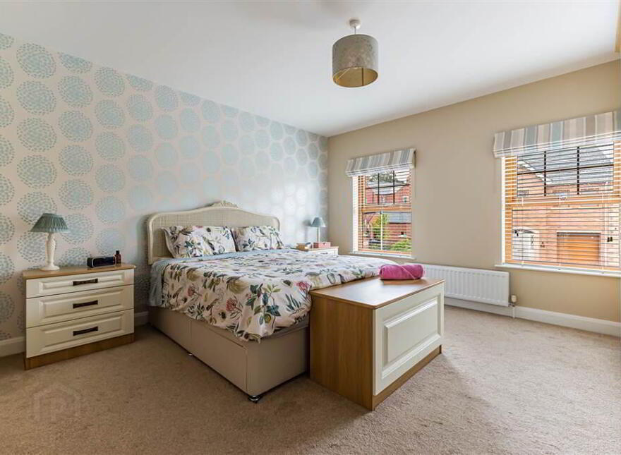 37 Governors Bridge Road, Royal Hillsborough, BT26 6FH