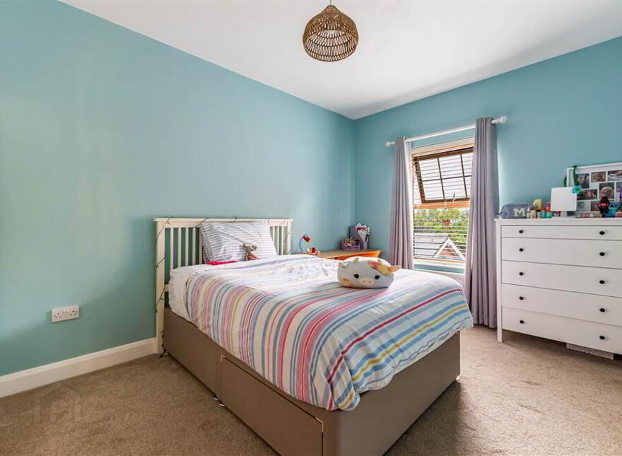 37 Governors Bridge Road, Royal Hillsborough, BT26 6FH