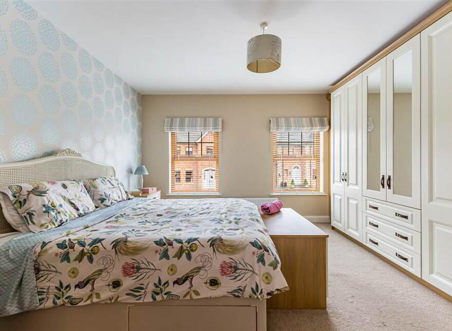 37 Governors Bridge Road, Royal Hillsborough, BT26 6FH
