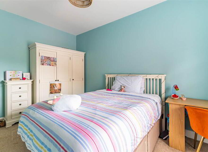 37 Governors Bridge Road, Royal Hillsborough, BT26 6FH