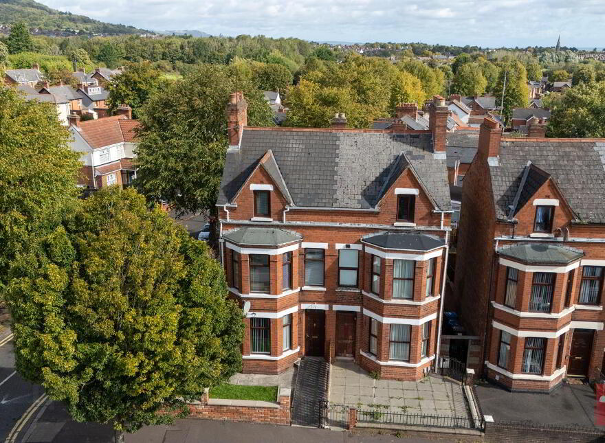 223 Cliftonville Road, Belfast, BT14 6JU photo