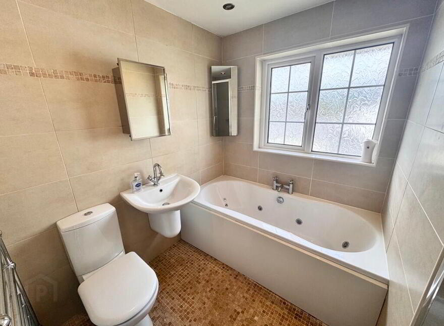 3 Chippendale Gardens, Finaghy, Belfast, BT10 0DX