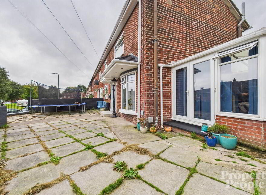 30 Highfield Drive, Belfast, BT13 3RN