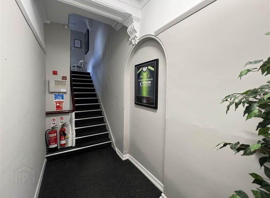 393a Lisburn Road, Belfast, BT9 7EW