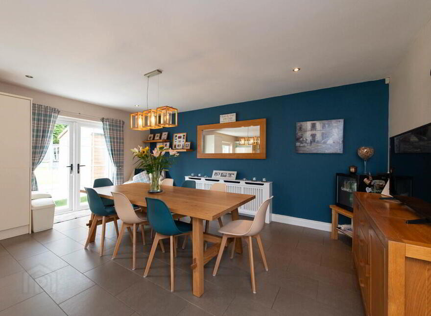 4 Mill Valley Place, Belfast, BT14 8FX