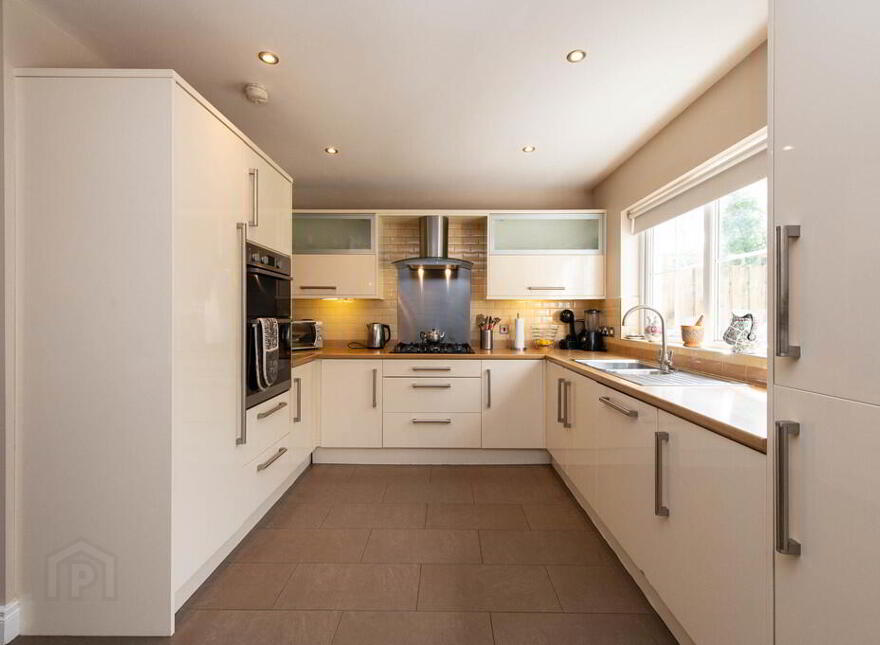 4 Mill Valley Place, Belfast, BT14 8FX