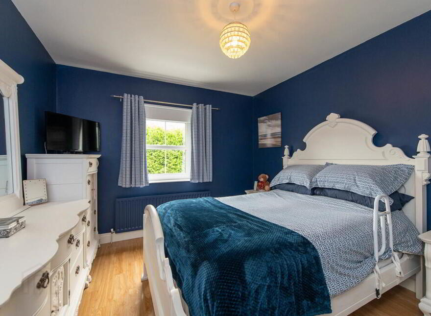 4 Mill Valley Place, Belfast, BT14 8FX