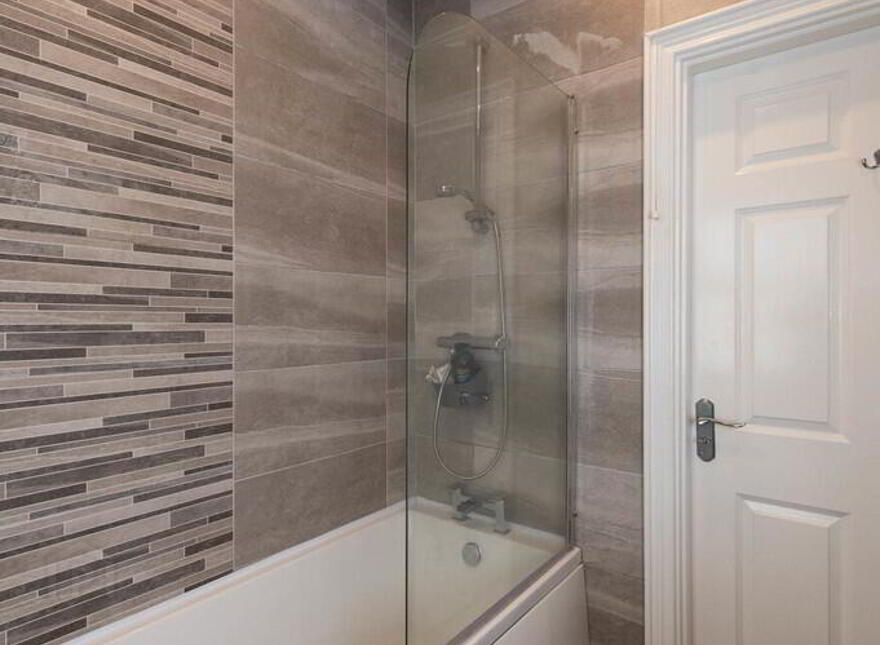 4 Mill Valley Place, Belfast, BT14 8FX