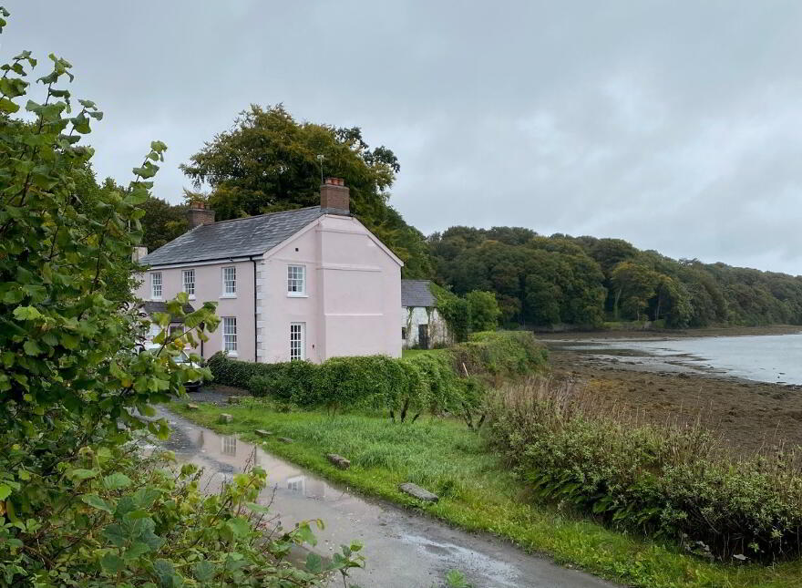 Black Causeway Cottage, 21 Castle Ward Road, Strangford, BT30 7LU