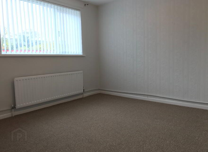 12 Hillhall Park, Lisburn, BT27 5DE