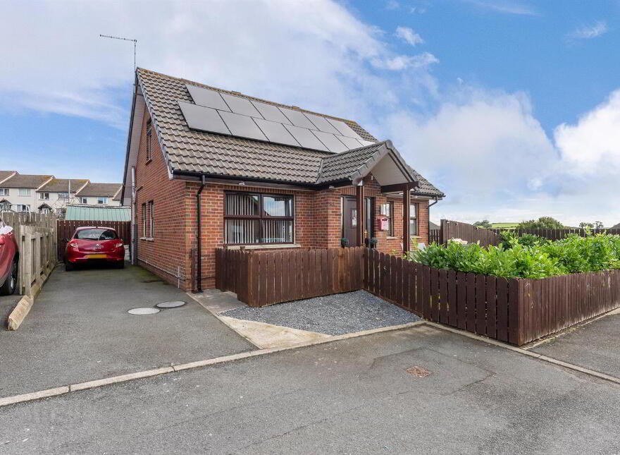 10 Colmcille Place, Downpatrick, BT30 6QP photo