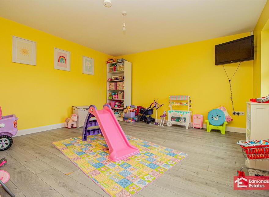 1 Parkfield Road, Ahoghill, Ballymena, BT42 2QS