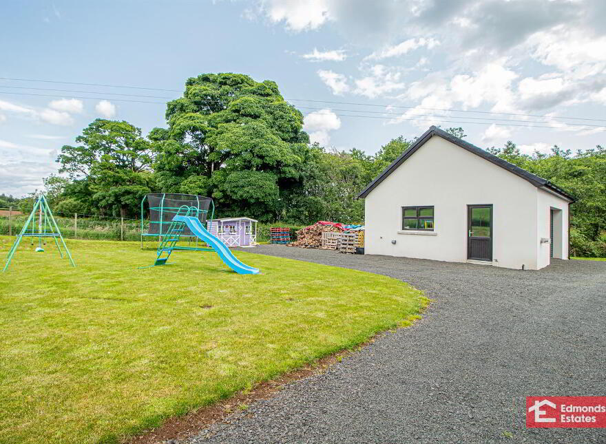 1 Parkfield Road, Ahoghill, Ballymena, BT42 2QS