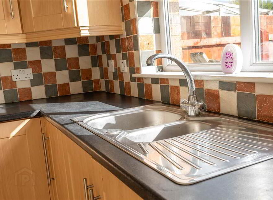 38 Herbison Fields, Ballymena, BT43 7DJ