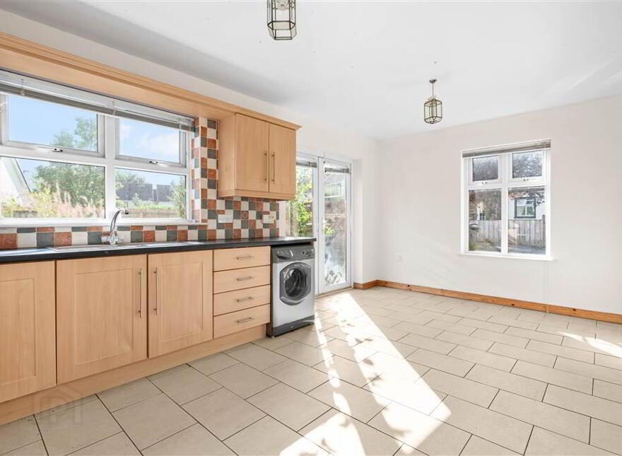 38 Herbison Fields, Ballymena, BT43 7DJ
