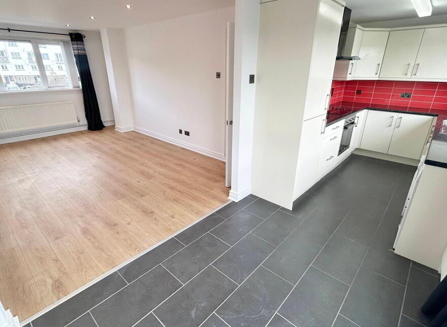 42e Maple Drive, Coleraine, BT52 2AR