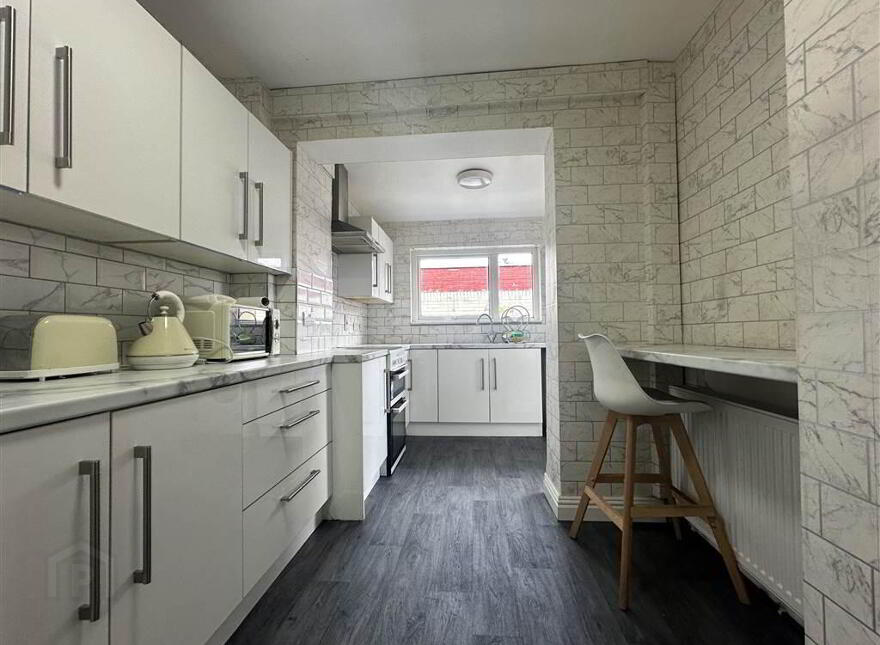 67 Whiterock Road, Belfast, BT12 7PG