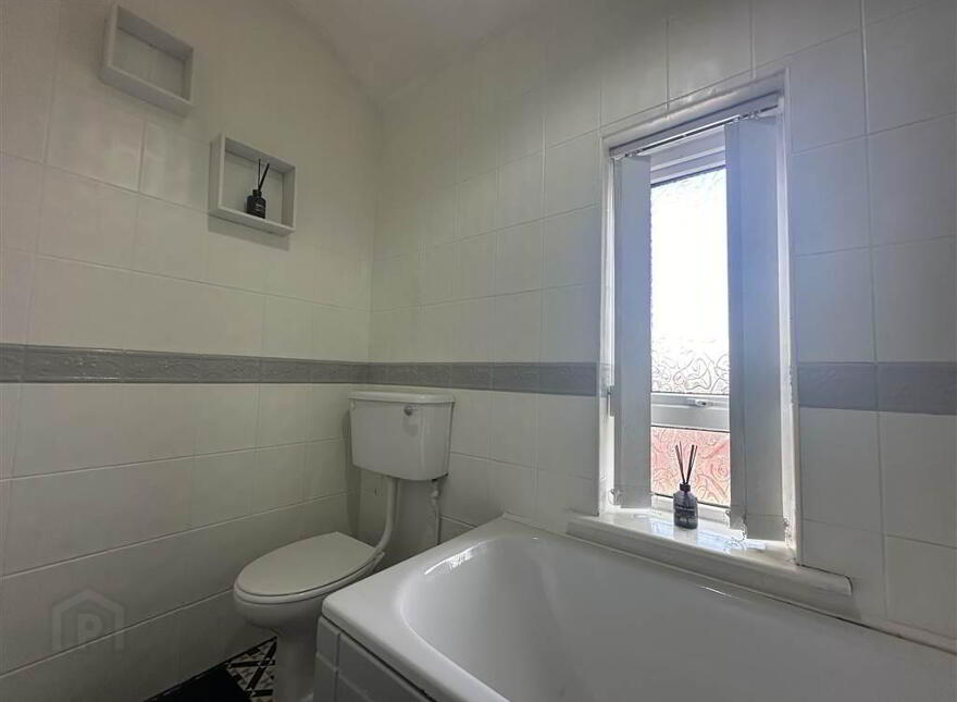 67 Whiterock Road, Belfast, BT12 7PG