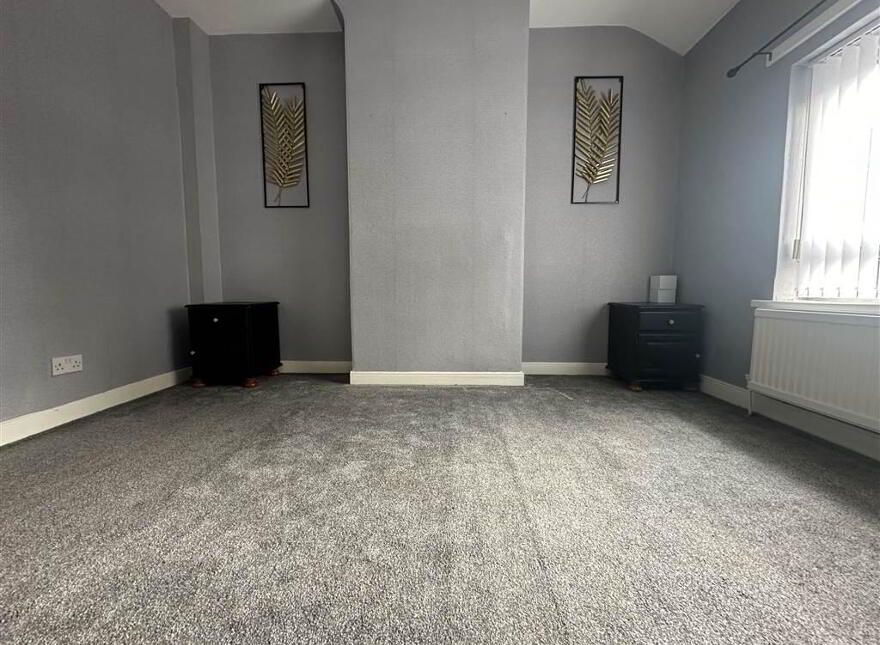 67 Whiterock Road, Belfast, BT12 7PG