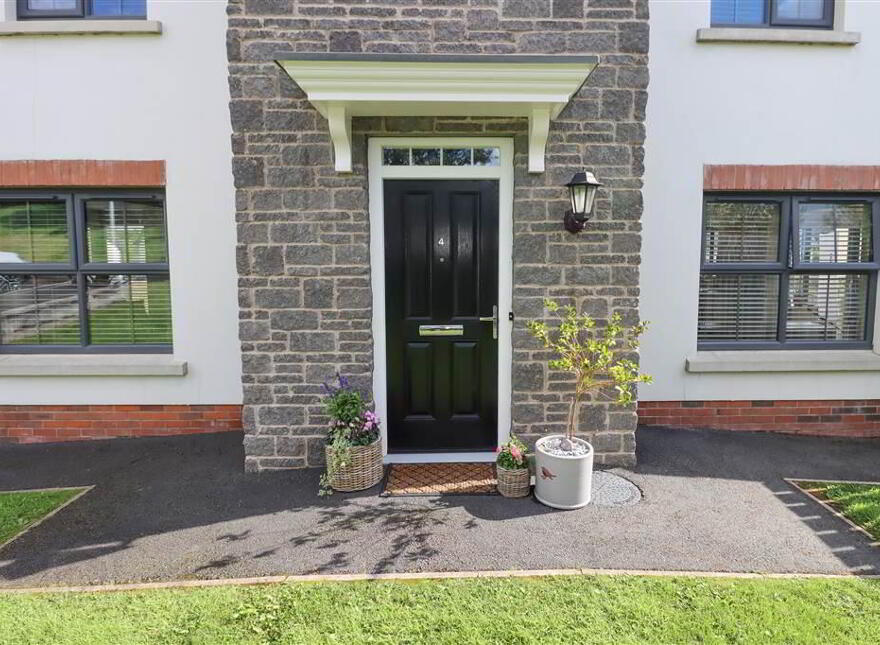 4 Greengraves Meadow, Dundonald, Belfast, BT16 1ZH