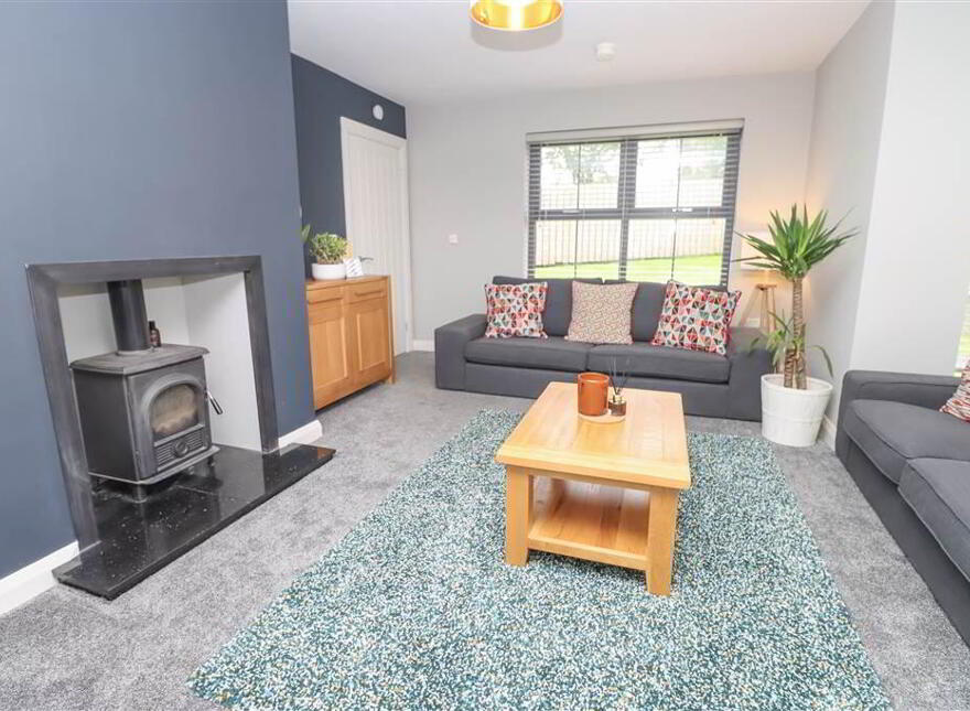 4 Greengraves Meadow, Dundonald, Belfast, BT16 1ZH