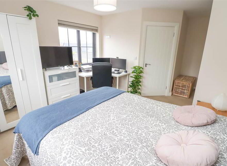 4 Greengraves Meadow, Dundonald, Belfast, BT16 1ZH