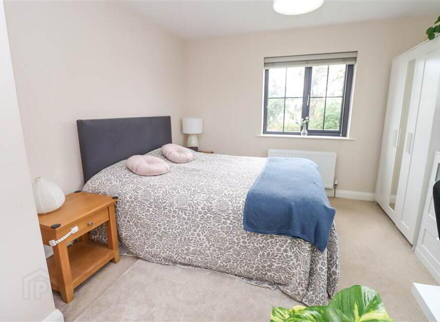 4 Greengraves Meadow, Dundonald, Belfast, BT16 1ZH