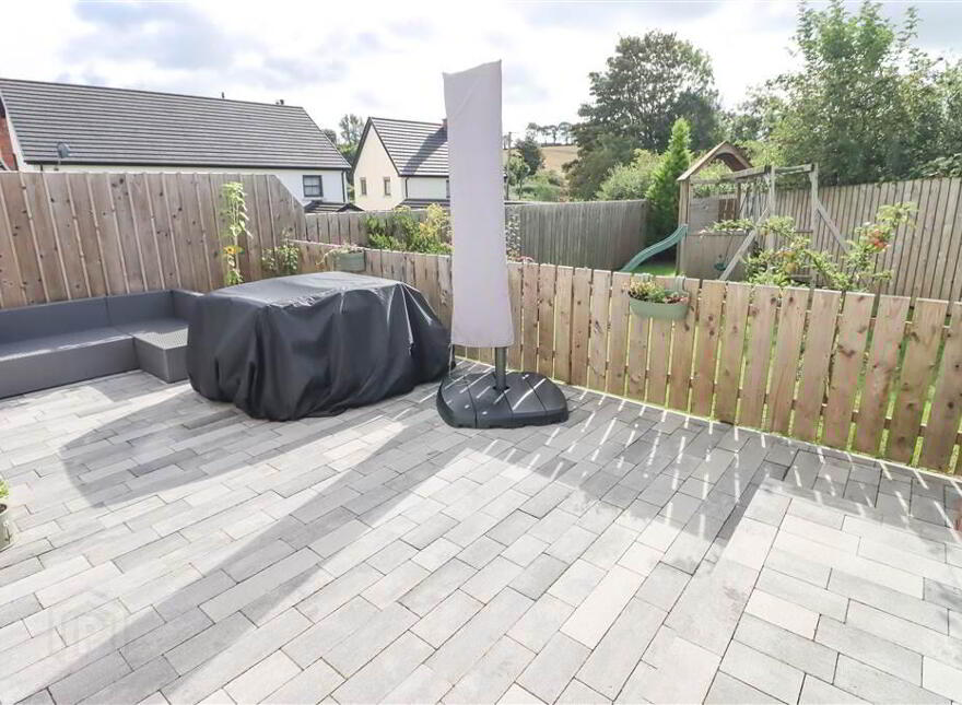 4 Greengraves Meadow, Dundonald, Belfast, BT16 1ZH