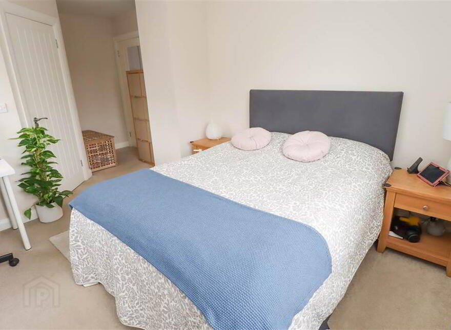 4 Greengraves Meadow, Dundonald, Belfast, BT16 1ZH