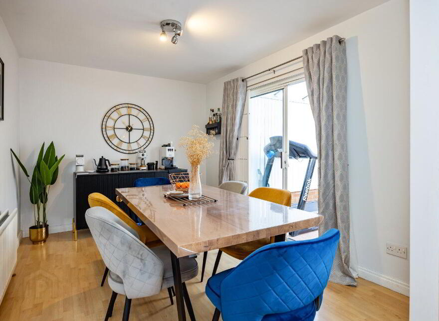 33 Windermere Park, Belfast, BT8 6QZ