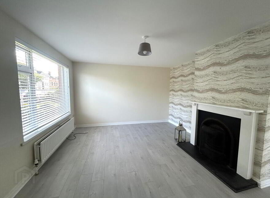 106 Victoria Road, Sydenham, Belfast, BT4 1QW