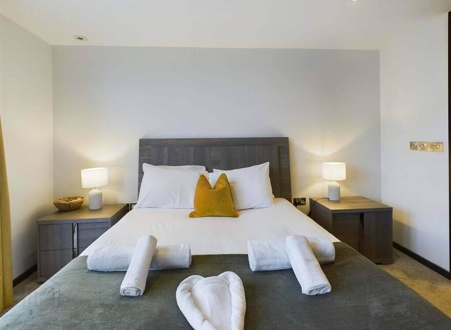 No, 18 Shaftesbury Court, Penthouse Apartment, Marcus Ward Street, Belfast, BT7 1RY