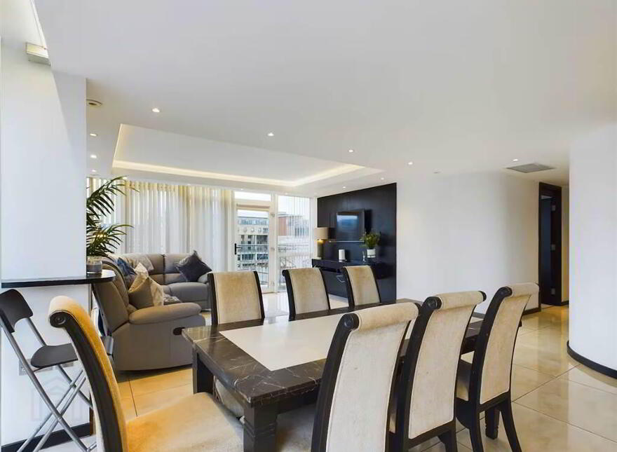 No, 18 Shaftesbury Court, Penthouse Apartment, Marcus Ward Street, Belfast, BT7 1RY
