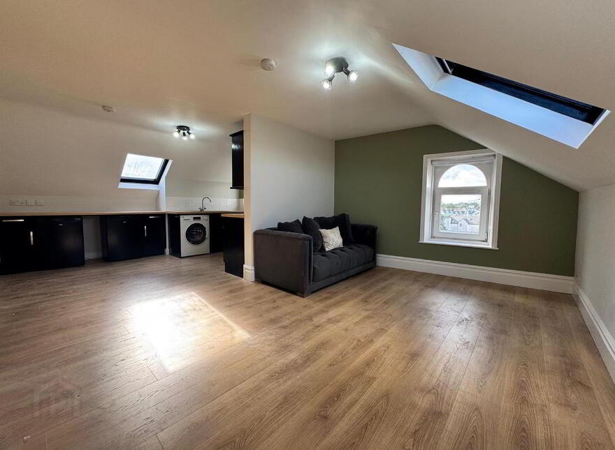 Flat 1, 49 High Street, Donaghadee, BT21 0AQ