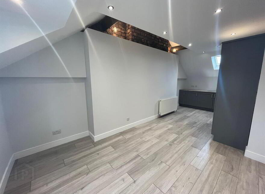 56 Central Avenue, Bangor, BT20 3AW