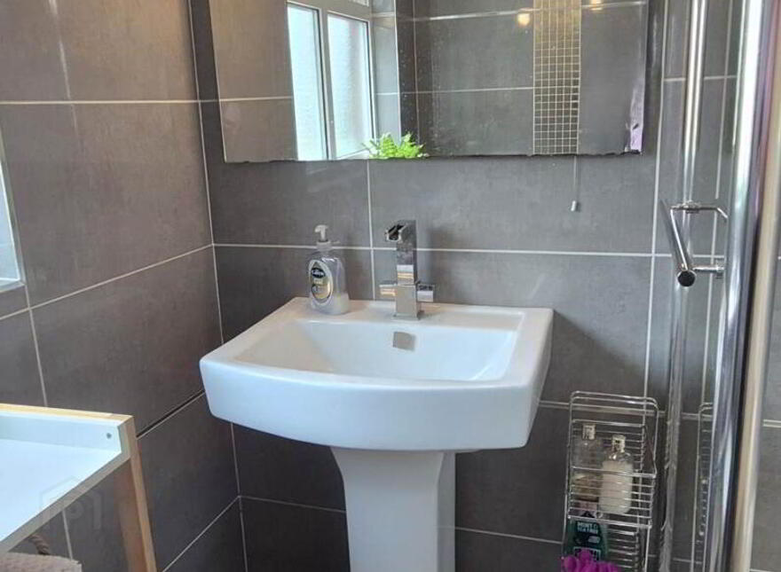 6 Lindenwood Park, Derry, BT48 0NX