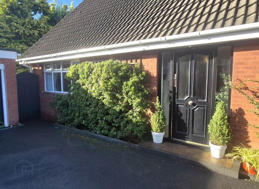 6 Lindenwood Park, Derry, BT48 0NX