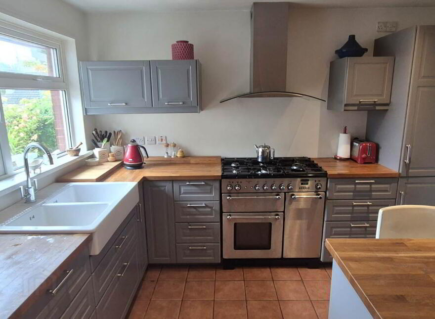 6 Lindenwood Park, Derry, BT48 0NX
