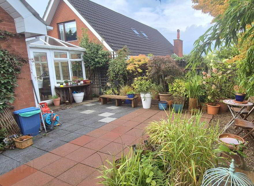 6 Lindenwood Park, Derry, BT48 0NX