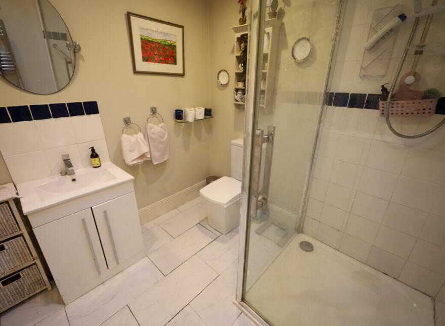Eyrieville, Weaver' S Point, Crosshaven, P43WY18