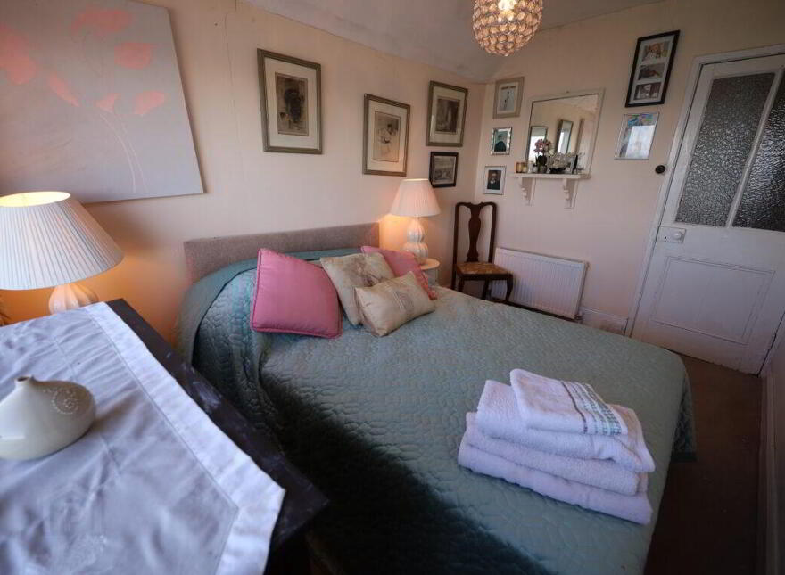 Eyrieville, Weaver' S Point, Crosshaven, P43WY18