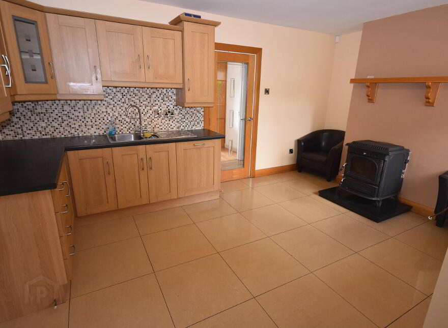 13 Knocknamona Park, Letterkenny, F92Y75C