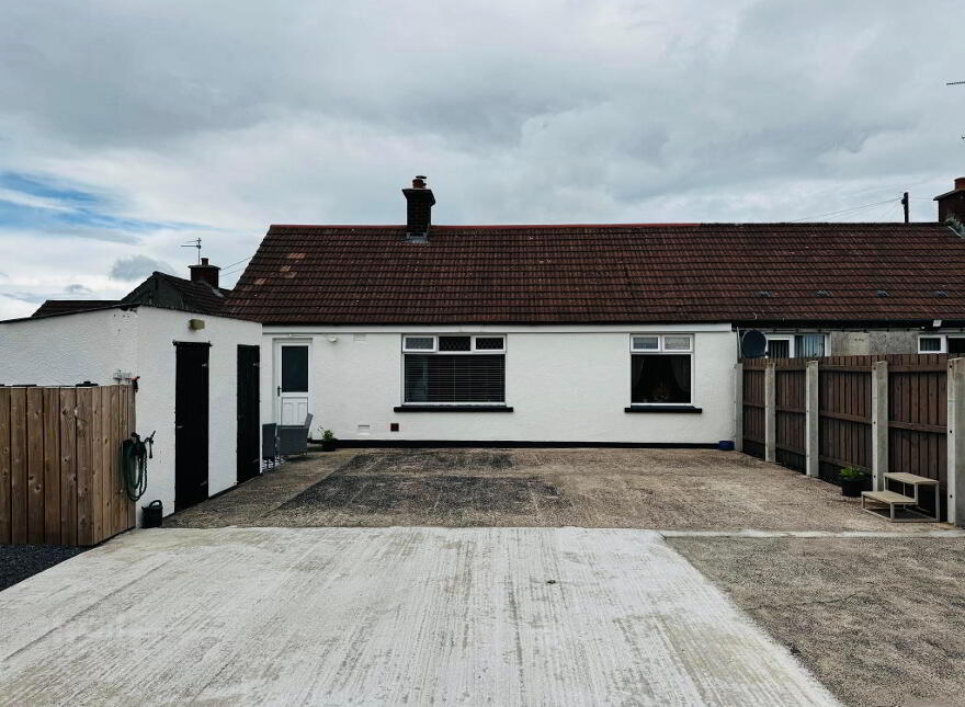 5 Donnelly Park, Bendooragh Road, Ballymoney, BT53 7NL