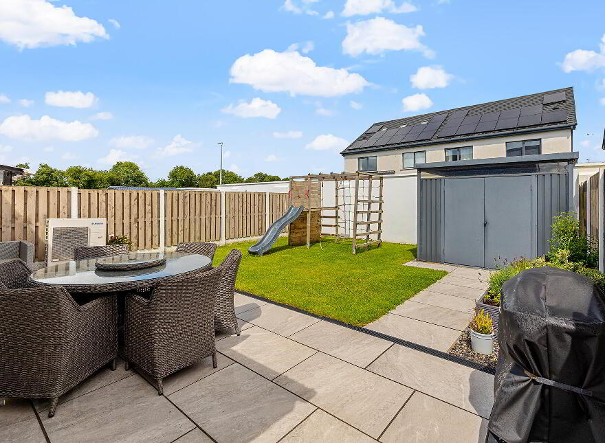 2 Farnan Wood, Prosperous, W91X9DP
