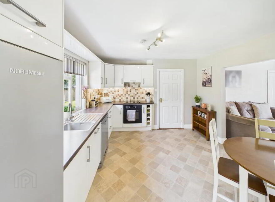 7 Killeen Court, Borrisokane, E45XD60