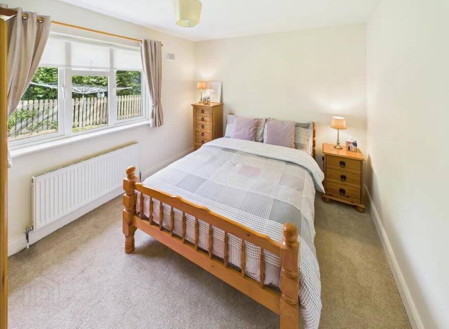7 Killeen Court, Borrisokane, E45XD60