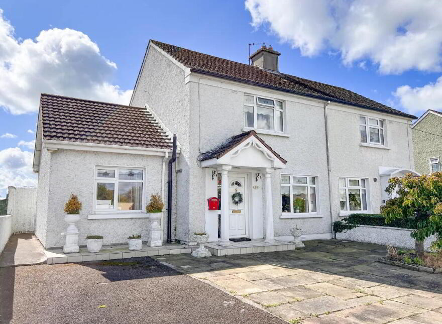 11 Marian Road, Templemore, E41HP99 photo